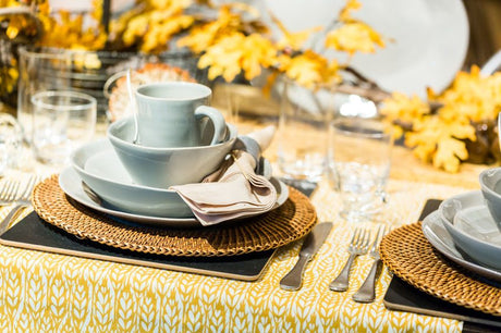 6 Ways to Make Thanksgiving Entertaining Easier